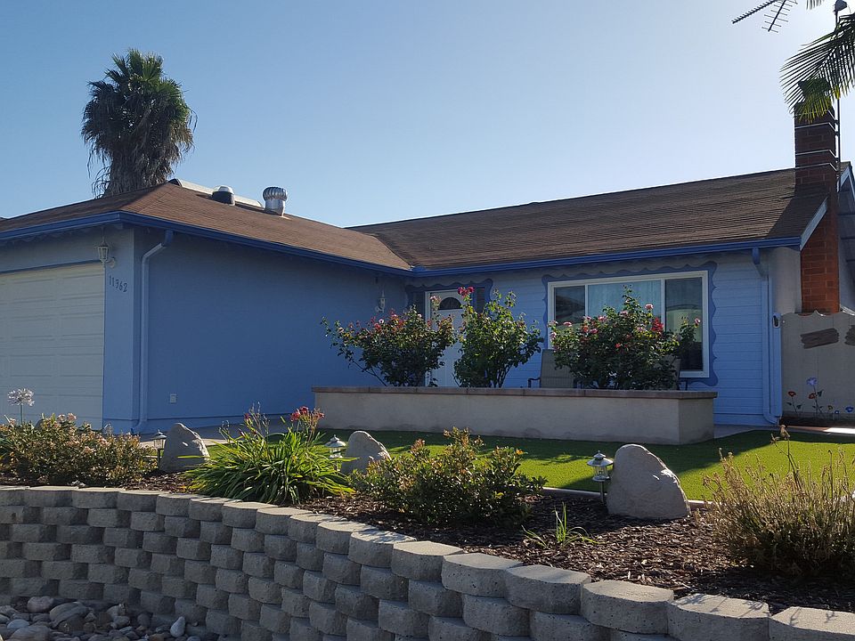 1st image of 11362 Trebol St