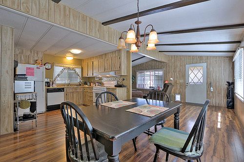 4th image of 275 Burnett Ave Spc 32