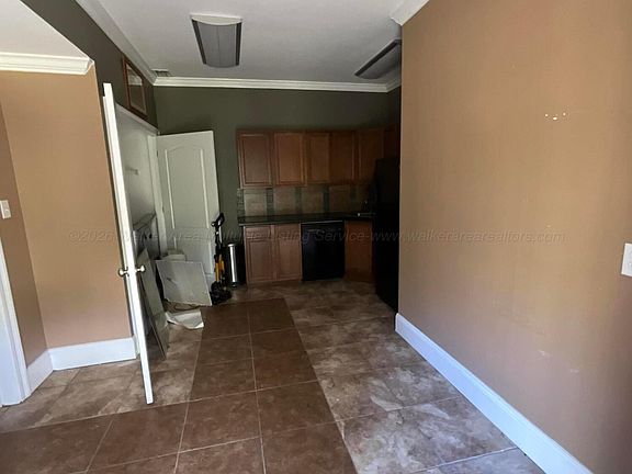 3rd image of 8275 Patricks Landing Rd