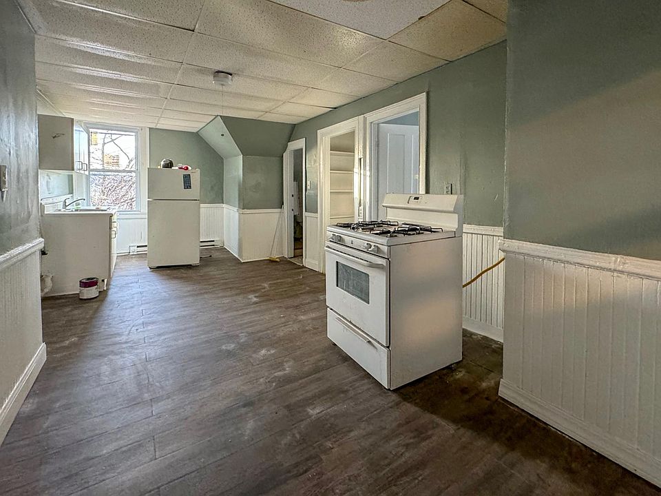 120 Southview St Waterbury CT Zillow