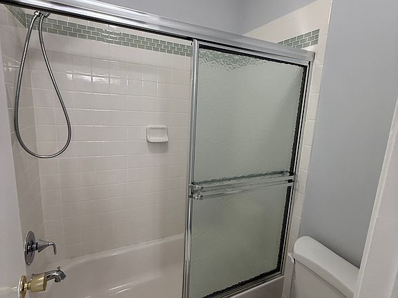 2nd image of 4524 Pinecrest Heights Dr