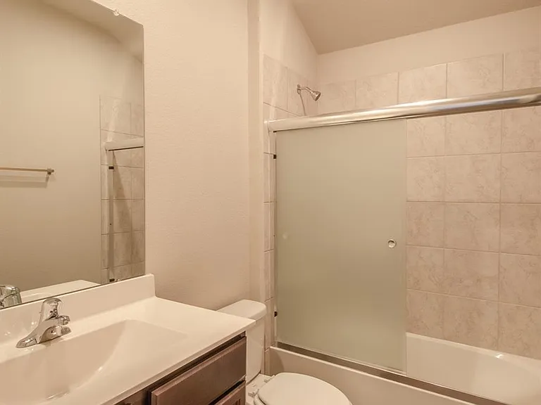 13966 Fort Ward Way — Photo 9
