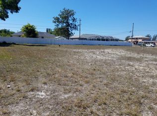 805 SW 6th Ct, Cape Coral, FL 33991
