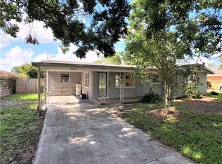 2215 Lee Ln, Sarasota, FL 34231