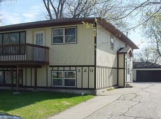 320 22nd St S, Fargo, ND 58103