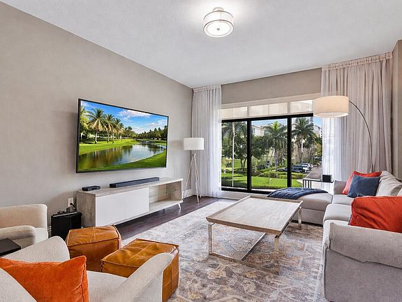 2nd image of 200 E Palmetto Park Road #10