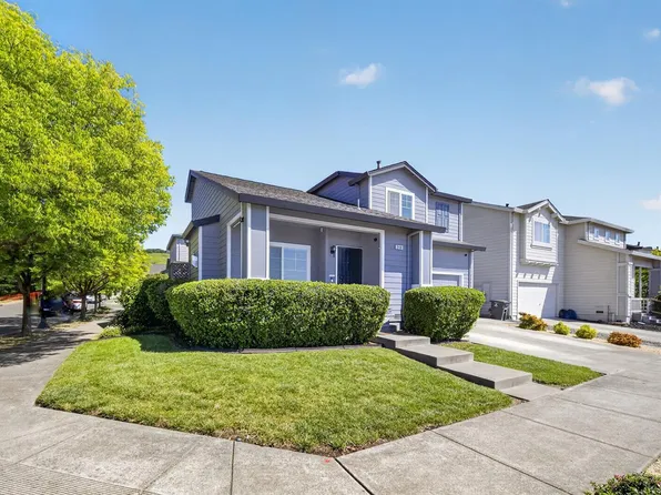 2400 Taylor Mountain Place, Santa Rosa, CA 95404