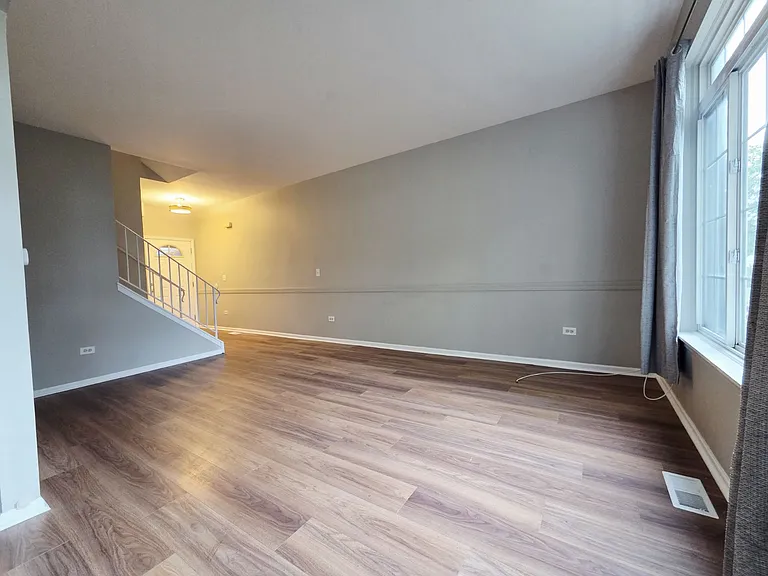 1605 Windward Ct — Photo 11