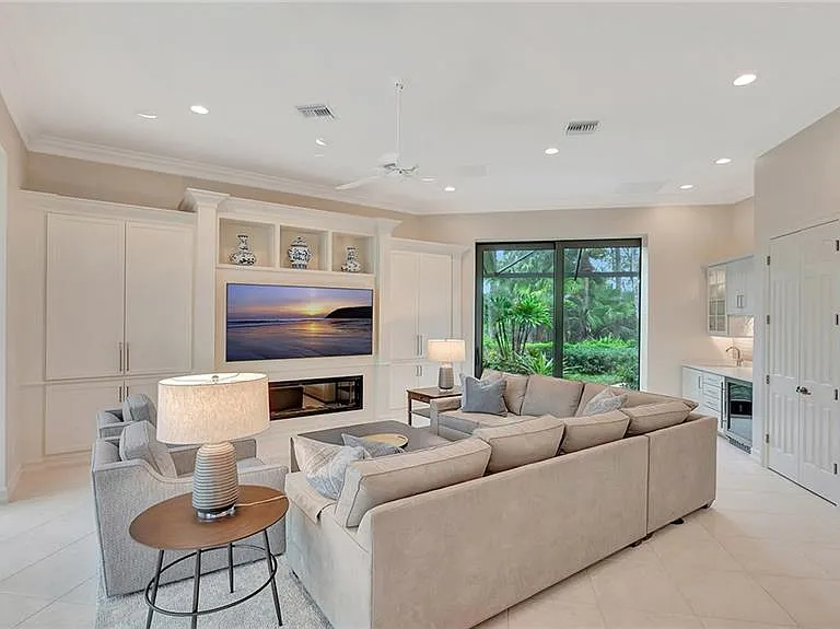 11238 Five Oaks Ln — Photo 21