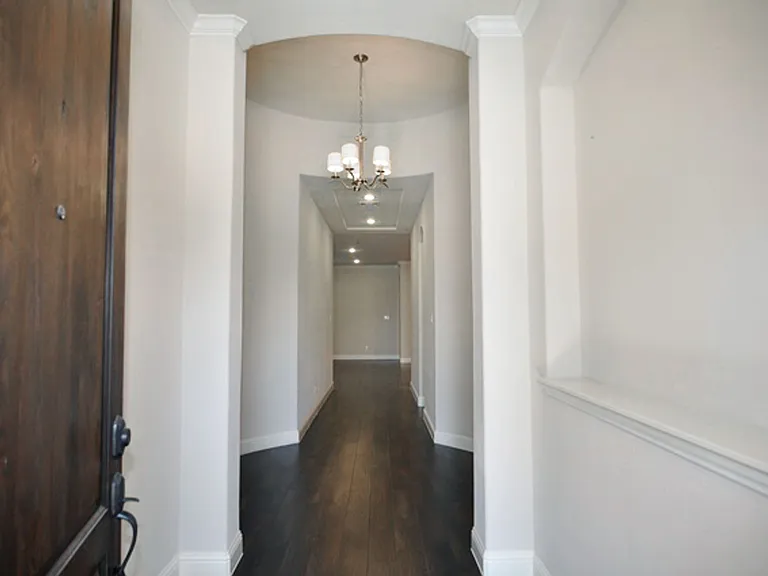 9948 Haversham Dr — Photo 2