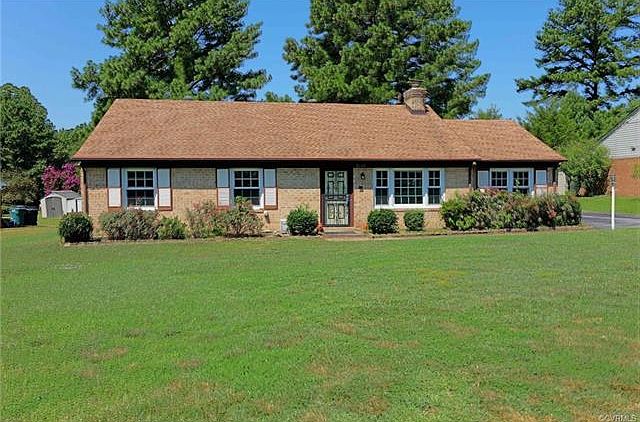 1st image of 7903 Tamarind Dr