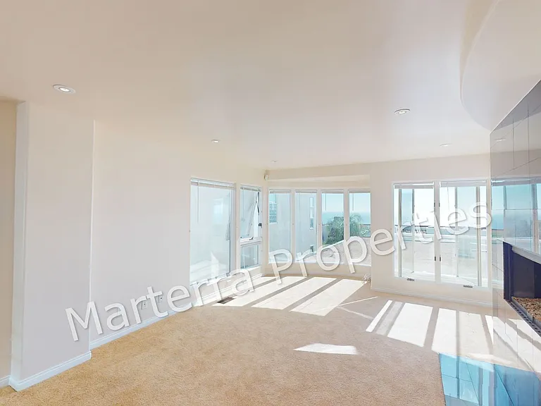 3604 Manhattan Ave — Photo 4