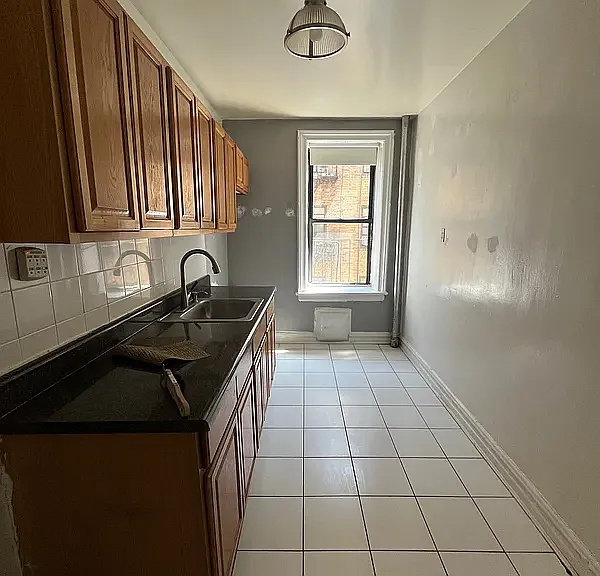 3320 Avenue H #6G — Photo 5