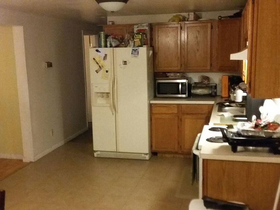 2nd image of 79 Arlington Ave