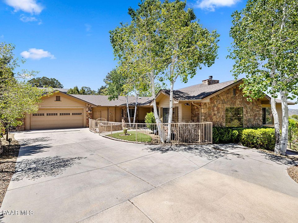 1st image of 548 Quail Hollow Dr