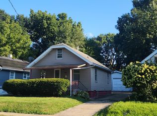 1000 W Hanssler Pl, Peoria, IL 61604