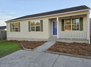 805 Happy St, Dalton, GA 30720