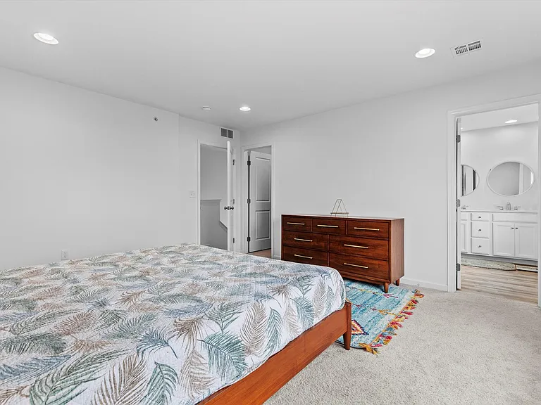 217 Hoke Farm Way — Photo 7