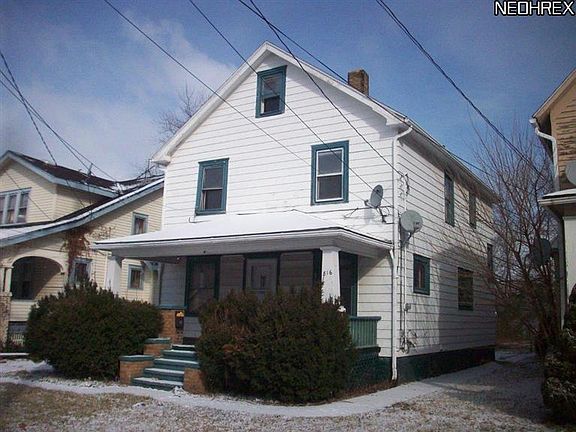 3rd image of 816 W 20th St