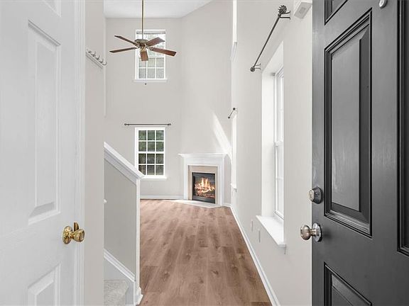 4th image of 5180 Sky Ridge Way