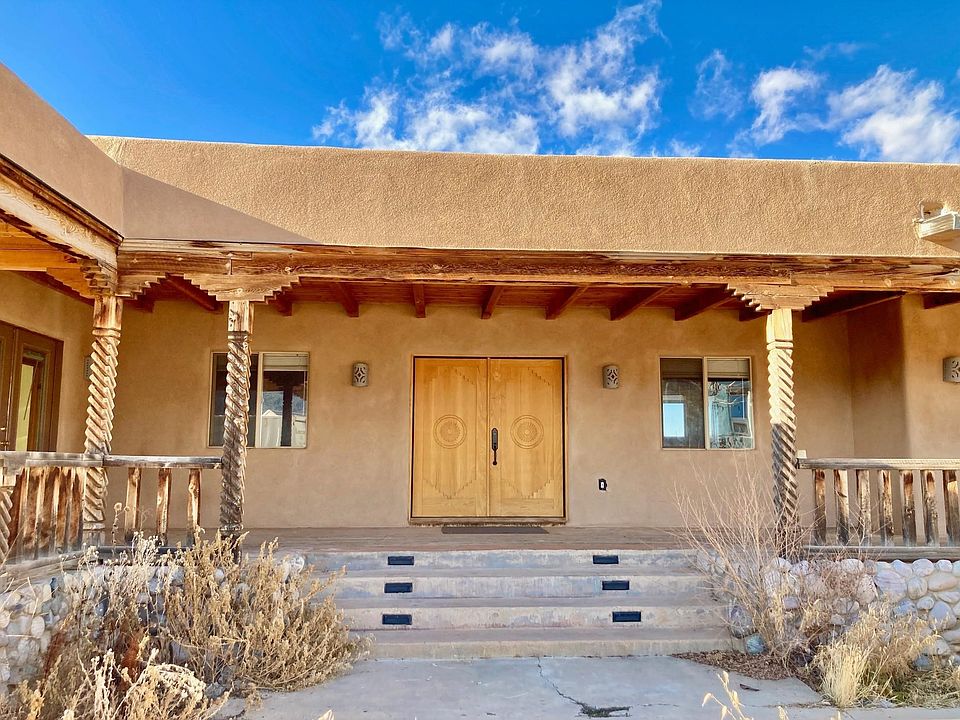 1st image of 493 Palomita Court