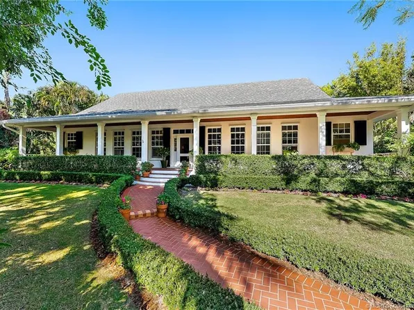 4 Mandalay Rd, Sewalls Pt, FL 34996