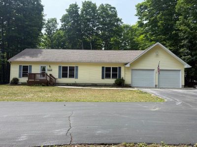 35246 S Socia Rd, Drummond Island, MI, 49726