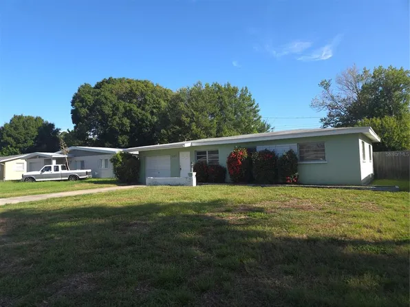 2913 Englewood Dr, Largo, FL 33771
