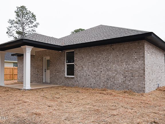 3rd image of 1906 Kingslea Dr