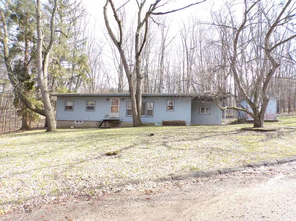 53075 Maple St, Dowagiac, MI 49047