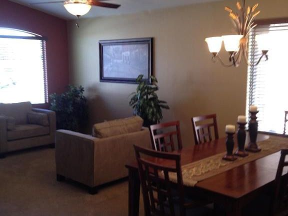 5th image of 974 E Ashburn Mountain Dr