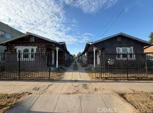 1094 W 39th St, Los Angeles, CA 90037