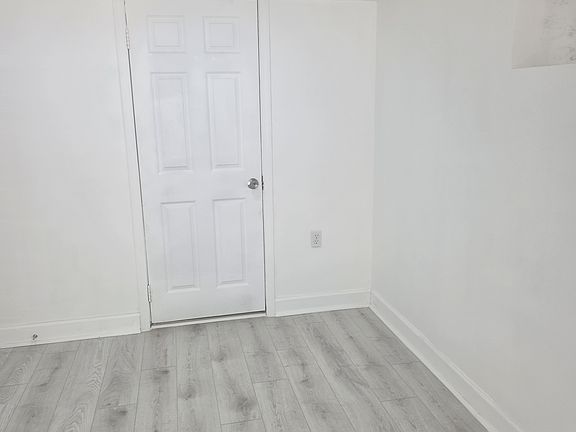 2nd image of 2080 E Roxboro Rd NE