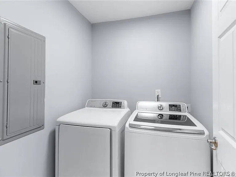 3340 Harbour Pointe Pl #7 — Photo 17