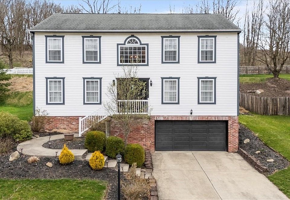 1st image of 109 Windsor Ct