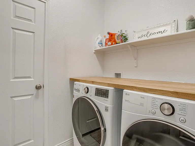 8144 Branch Hollow Trl — Photo 28