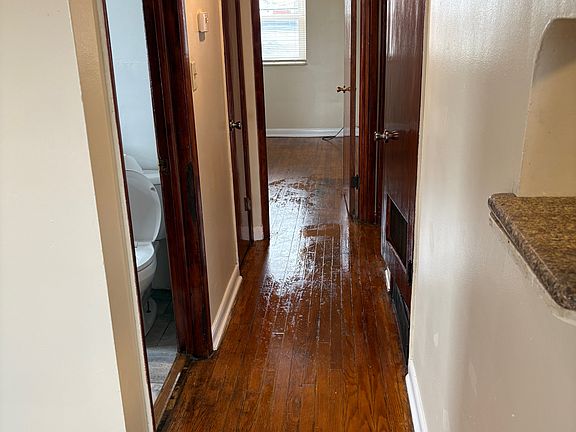 hall to bath and bedroom