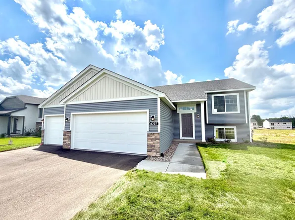 6707 376th St, North Branch, MN 55056