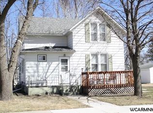 1018 Rose Ave, Worthington, MN 56187