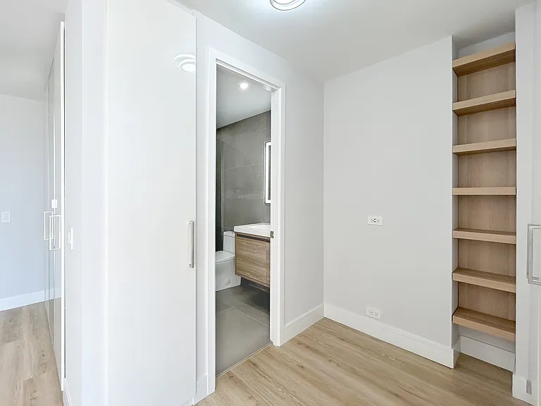 5445 N Sheridan Rd #1407 — Photo 7