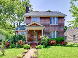 34 Little East Neck Rd S, Babylon, NY 11702