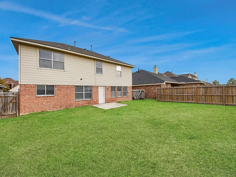 6411 Bright Falls Ln — Photo 20