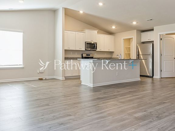 5th image of 2315 Alberto Dr