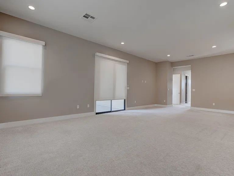 86 Pristine Glen St — Photo 45