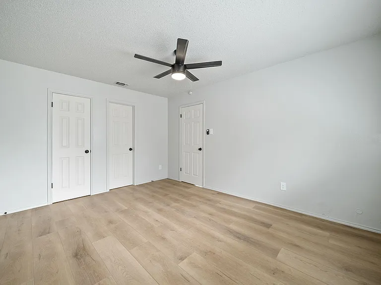 5250 Gawain Dr #5250 — Photo 14