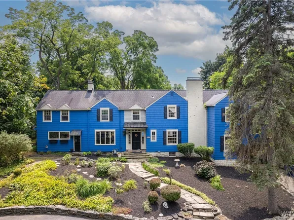 5773 Sheridan Dr, Amherst, NY 14221