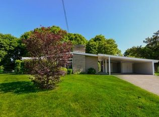 147 Harbor Rd, Swansea, MA 02777