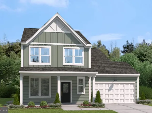 421 National St, Ranson, WV 25438