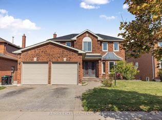25 Golden Meadow Rd, Barrie, ON L4N7E6
