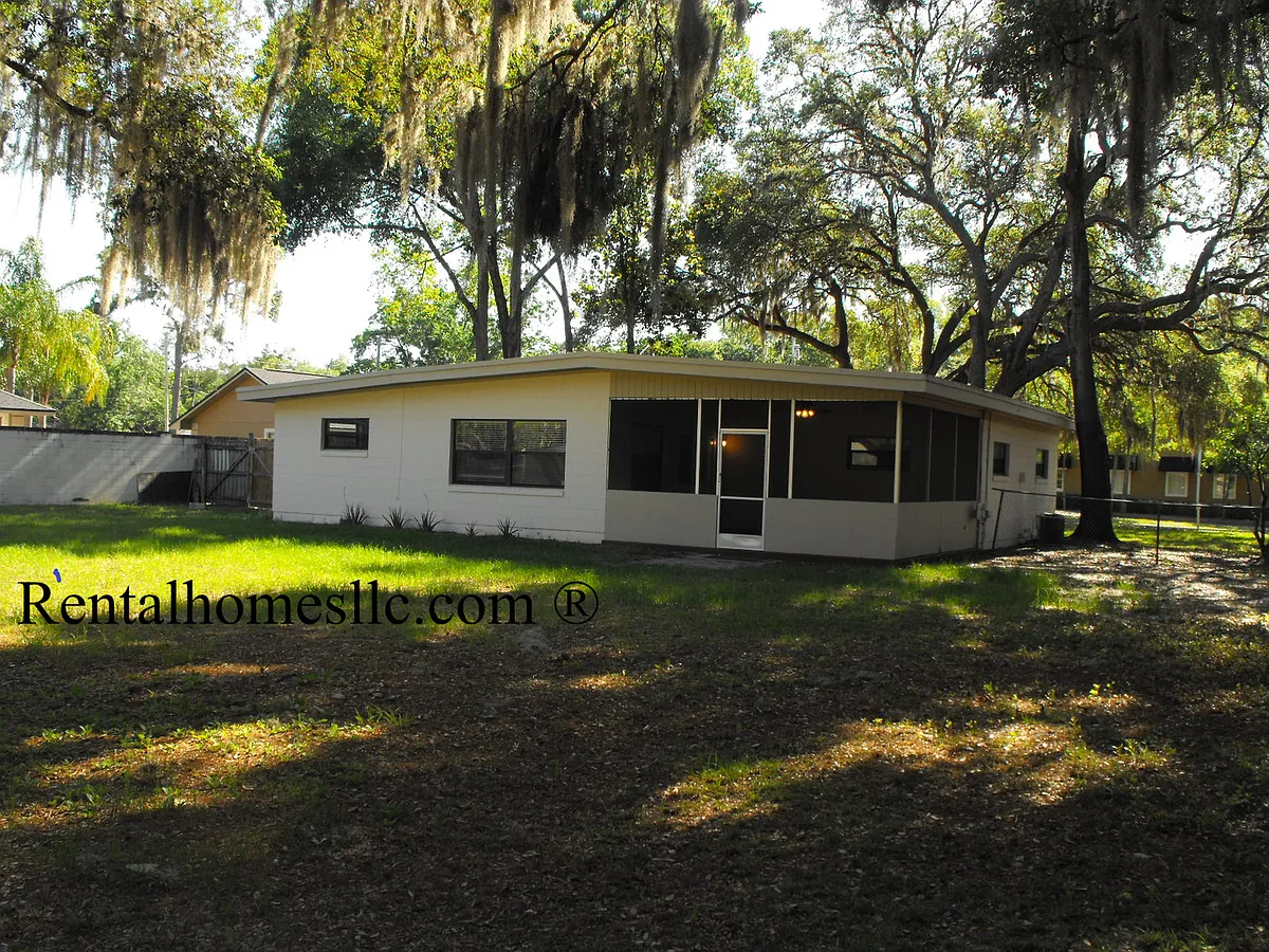 Building Photo - 134 Wilson Dr